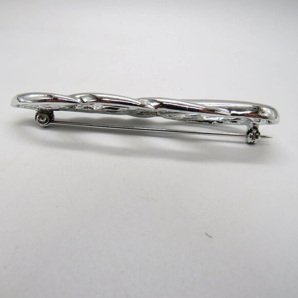 Vintage Leaf Brooch Silver Tone Loopy Braid Scarf Lapel Coat Pin - Picture 5 of 12